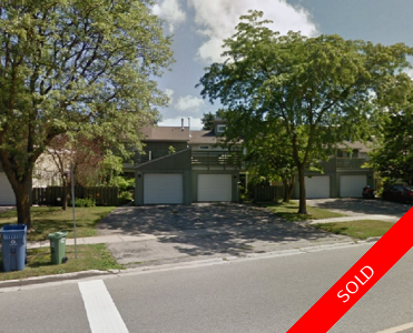 Guelph Townhouse: 5 bedroom